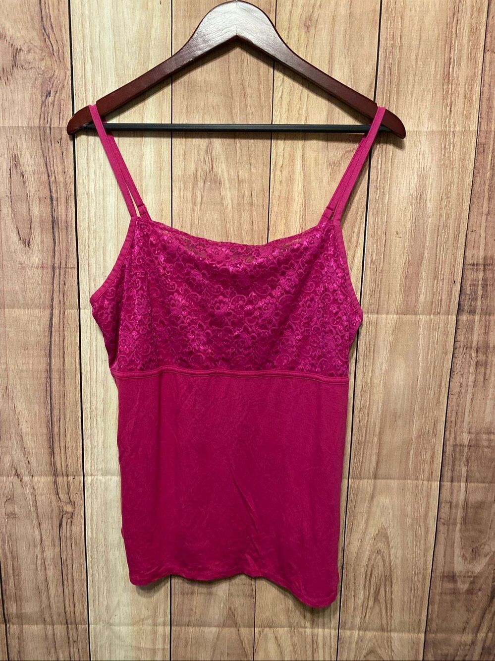 Lane Bryant 14/16 pink tank top cami shirt lace